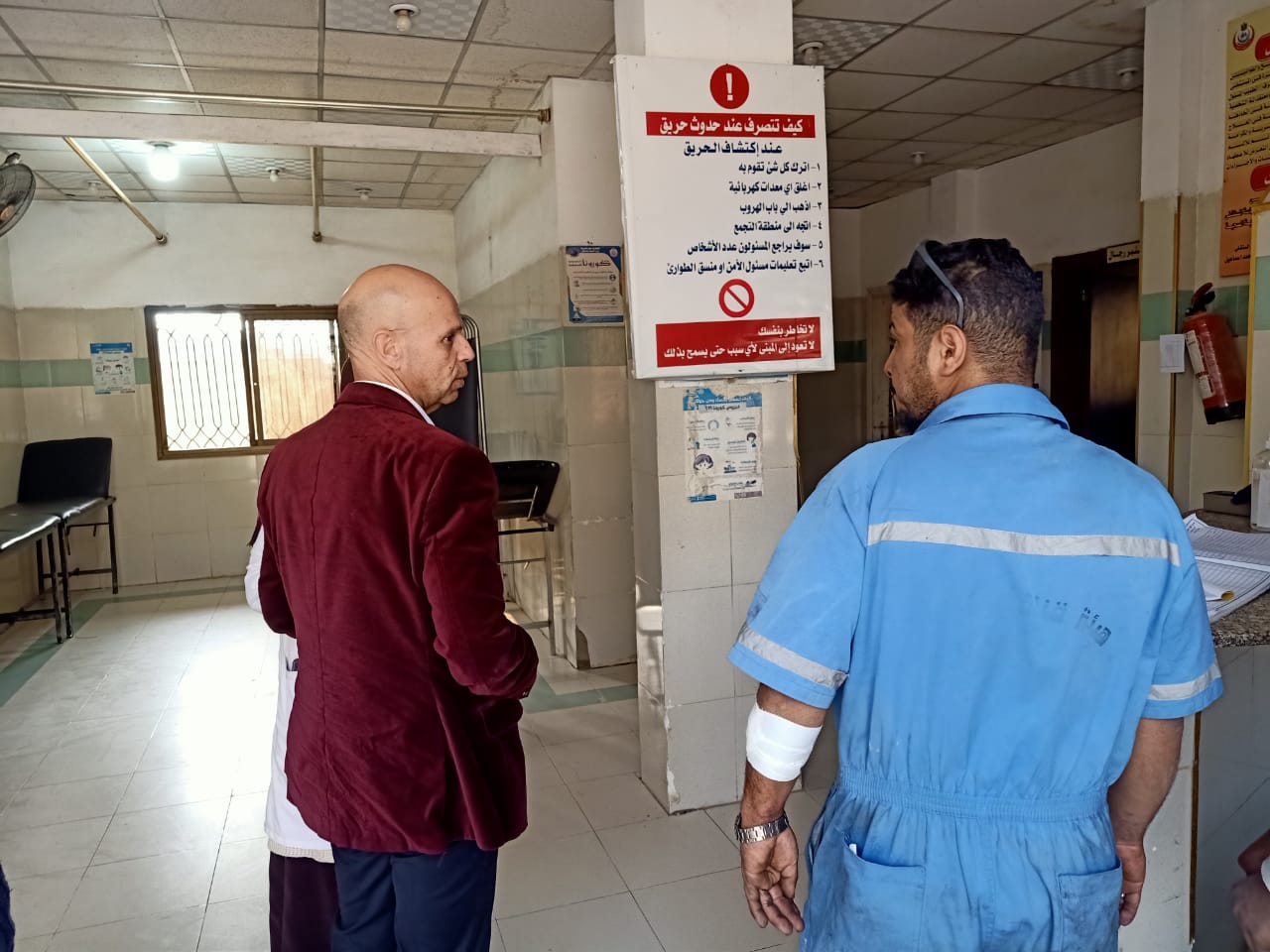 جولة وكيل الوزارة في المستشفى 