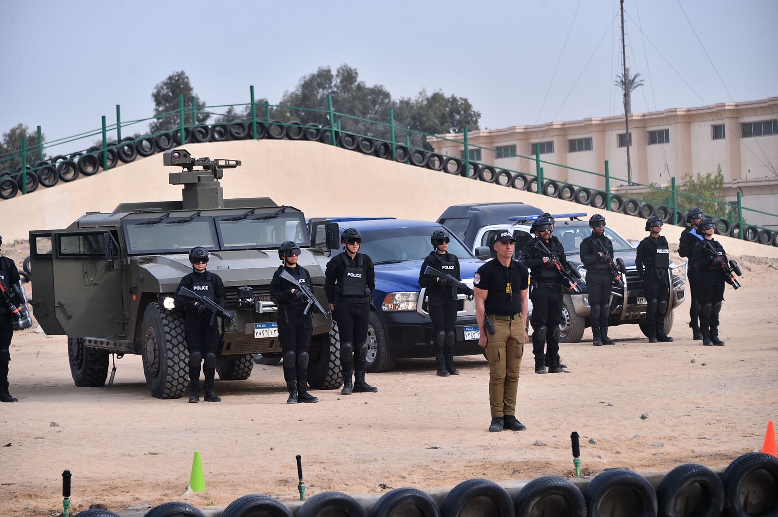 الرئيس السيسي في جولة تفقدية لأكاديمية الشرطة فجرًا (9)