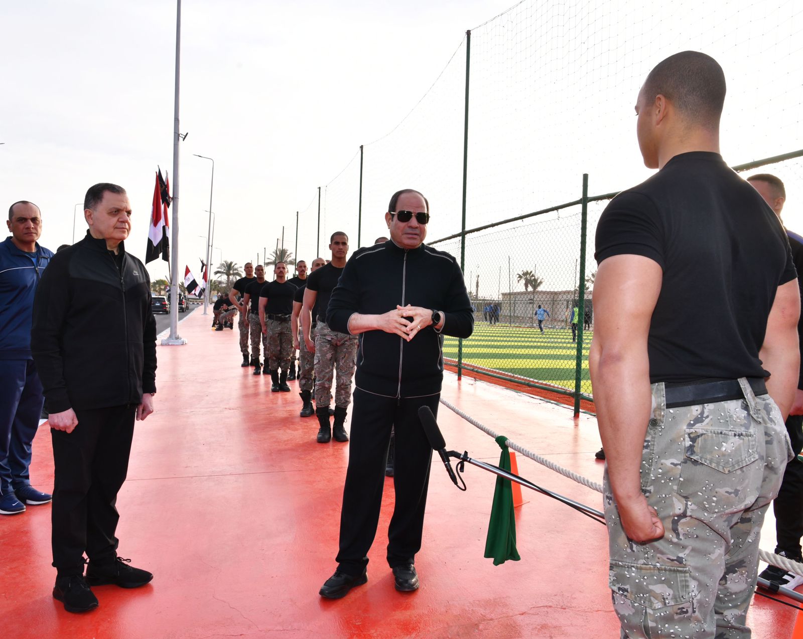 الرئيس السيسي في جولة تفقدية لأكاديمية الشرطة فجرًا (14)