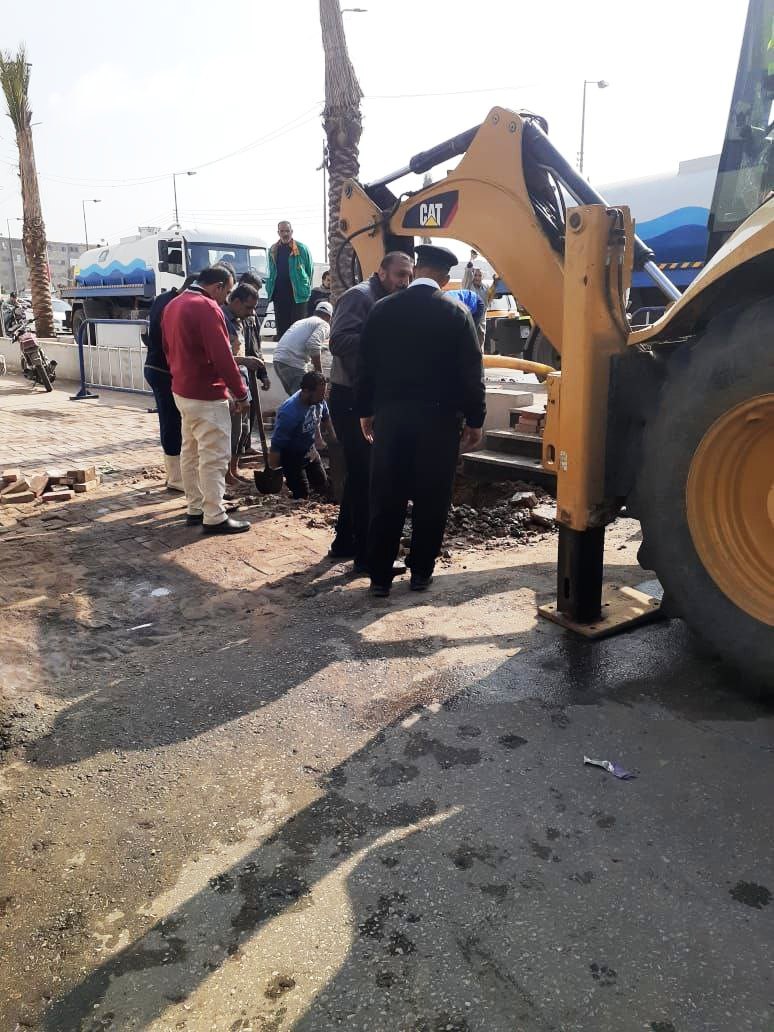 أعمال إصلاح كسر خط المياه