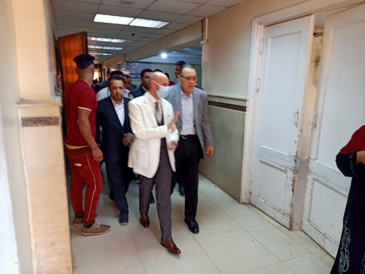 محافظ الشرقية يتابع حالة المصابين 05