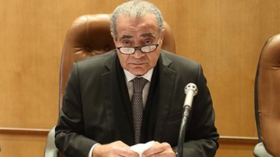 اليوم.. وزارة التموين تبدأ بيع كيلو السكر بـ9.5