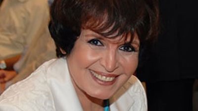 سميرة أحمد تعلن التبرع بفساتين أعمالها الفنية لصندوق تحيا مصر