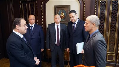 وزير الداخلية يكرم مدير أمن القاهرة وقيادات المباحث وقسم حلوان لمواجهة حادث كنيسة مارمينا (صور)