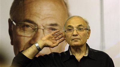 “شفيق” يقرر عدم خوض الانتخابات الرئاسية: لن أكون الشخص الأمثل لقيادة الدولة (بيان)