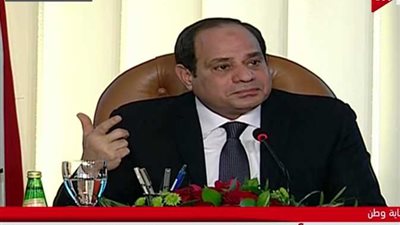 السيسى للشعب: “عينكوا على البلد.. أنا يومين وهروح لربنا” (فيديو)