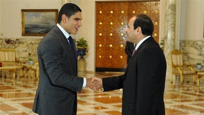 أول ظهور لأبو هشيمة مع “السيسى” بعد خروجه من “إعلام المصريين” (صورة)