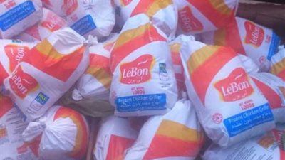 أول ضحايا “الفراخ المجمدة”.. تسمم أسرة كاملة بسوهاج