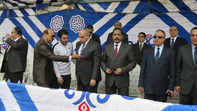 مباراة فريق السجون أمام الاتحاد بقيادة أحمد حسن والكأس (صور)