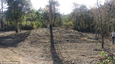 “ديلى ميل” تشكك فى أقدمية الأهرامات: قبور الموت الأسترالية منذ 10 آلاف سنة (صور)