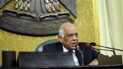 على عبد العال: أنا أستاذ جامعى من 45 سنة ومرتبى 3600 جنيه