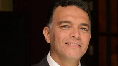 وزير النقل: سنتعاقد على شراء 1300 عربة فى أكبر صفقة خلال أسبوعين