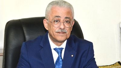 شوقى: نظام التعليم الجديد كلفنا مليارات.. وطلبة باكستان يجلسون فى “الحوش”