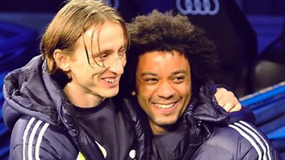 راموس ومارسيلو يدعمون مودريتش فى حفل جوائز “فيفا” (فيديو)