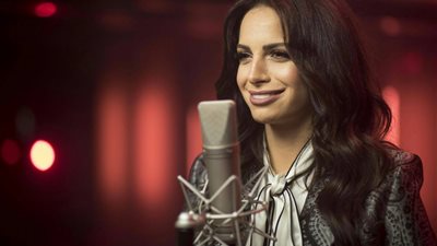 “حسابات زى الرز” تلاحقها.. آمال ماهر تتوعد: انتظروا فيديو لتوضيح كل الأمور