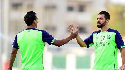 شيفو والسعيد يقودان الأهلى للفوز على الفيصلى فى الدورى السعودى