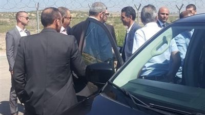 بعد القصف الإسرائيلي.. الوفد المصري يجري اتصالاته مع الفصائل الفلسطينية لاحتواء التصعيد في قطاع غزة