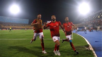  إسلام محارب يتعرض للإصابة في مران الأهلي