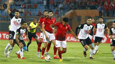 الشوط الأول..الأهلي يحافظ على شباكه ويتعادل سلبيا مع وفاق سطيف