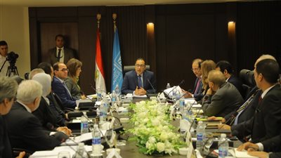 بحضور رئيس الوزراء ومدير المخابرات.. انعقاد المؤتمر الأول لـ”الأكاديمية الوطنية لتأهيل الشباب” (صور)