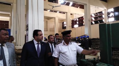 لجنة حقوق الإنسان بالبرلمان تزور منطقة سجون طرة (صور)