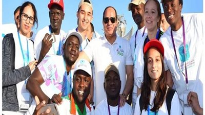 استضافة فنانين من ذوى الإعاقة في مسرح شباب منتدى العالم 2018