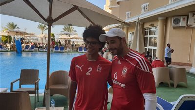 أحمد السعدني يؤازر الأهلي قبل موقعة الترجي