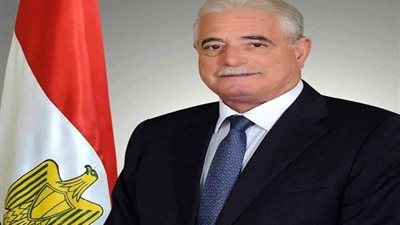 محافظ جنوب سيناء: “معنديش عمالة أجنبية في شرم الشيخ” (فيديو)