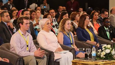 انتصار السيسي: مصر تتطور اقتصاديًا وتسعى لتمكين المرأة