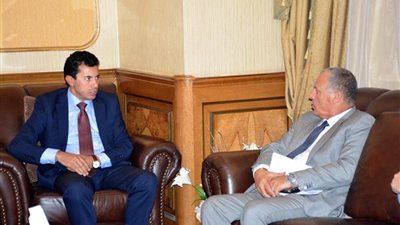 أبو ريدة يحضر مباراة الأهلي والترجي التونسي