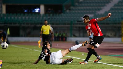 مشاهد في 3 مباريات بالدوري.. إستقالة طارق يحيى و خماسية الطلائع ومدافع سموحة في المستشفى