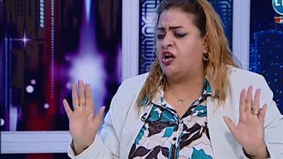 خبيرة بشئون الأسرة: “الست المصرية تقبل الخيانة ولا تقبل أن يتزوج عليها” (فيديو)