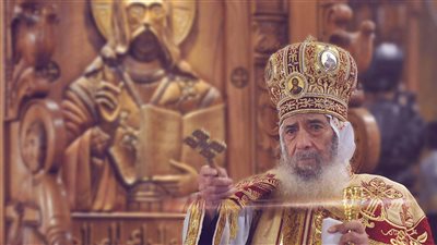 الأقباط يحتلفون بذكرى تجليس البابا شنودة وتجاهل تام من الكنيسة