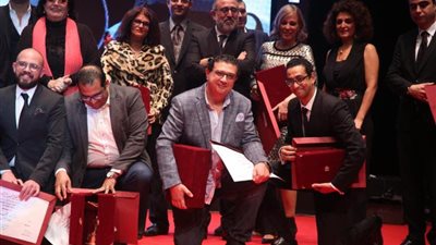 مروان حامد يفوز بجائزة أفضل مخرج من المهرجان القومي للسينما المصرية