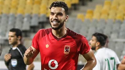 وليد أزارو يواصل برنامجه التأهيلي في الأهلي
