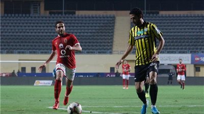 الأهلي يخسر من المقاولون ويتذيل قاع الدوري (فيديو)
