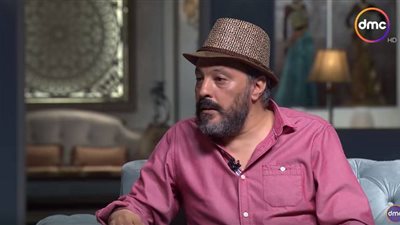 عمرو عبد الجليل: “اشتغلت مسلسل طايع بدون ما اقرأ السيناريو” (فيديو)
