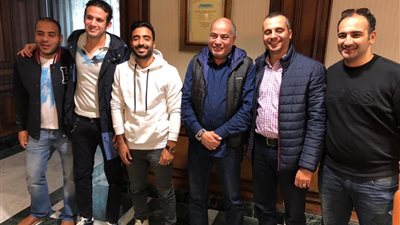 محمود وحيد بعد انضمامه للأهلي: “انتقلت لأكبر نادي في إفريقيا.. وأهلاوي والفخر ليا”