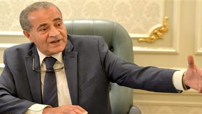 وزير التموين عن حذف المواطنين من البطاقات: “مش هنعملها هوجة عرابى”