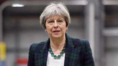 تحركات للإطاحة بـ “تيريزا ماي” من مقعد رئاسة الوزراء البريطانية وتوقعات بسحب الثقة عنها