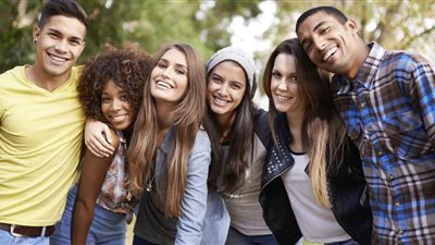 الفلك لمولود 14 ديسمبر: تتمتع بموهبة اجتماعية وعبير فؤاد تحلل شخصيته