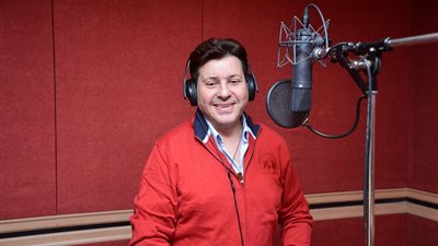 هاني شاكر ينتهي من تسجيل خلصت السنه دي لطرحها قبل نهاية العام (صور)