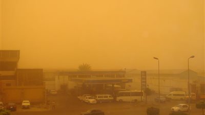 عالم فلك: 2019 ستشهد كوارث وفيضانات بالعالم وأمطار غزيرة وعواصف ترابية