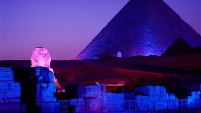 رسمياً.. “الآثار” تسند إدارة دخول وخروج ونظافة وجراج الأهرامات لـ”أوراسكوم” (بيان)