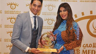 يمنى شيرى لإعلامى مصرى: الإعلام والواسطة “دونت ميكس” (فيديو)