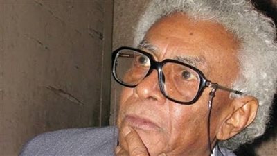 أزمة صحية تودي بحياة الكاتب عبد الوهاب الأسواني