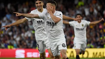 بسبب كورونا.. “يويفا” يقرر إقامة مواجهتين في دوري الأبطال والدوري الأوروبي دون جماهير