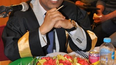 دراسة علمية بإعلام الأزهر توصي بتخصيص مادة دراسية عن صور الإرهاب (صور)