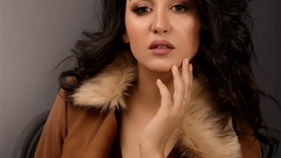 أخبار المشاهير اليوم الأحد 15-3-2020.. جيهان خليل تقدم دروسًا للطلاب عبر الإنترنت بعد تعليق الدراسة في مصر (صور وفيديو)