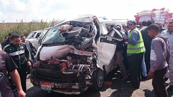 تصادم سيارتين - أرشيفية